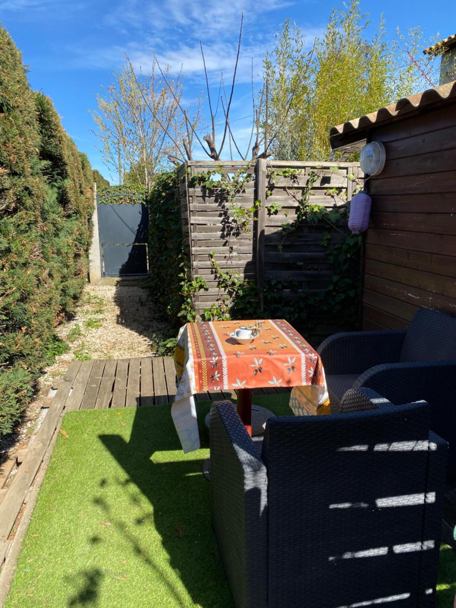 Apartment Au Calme A La Campagne 10mn Centre Beziers